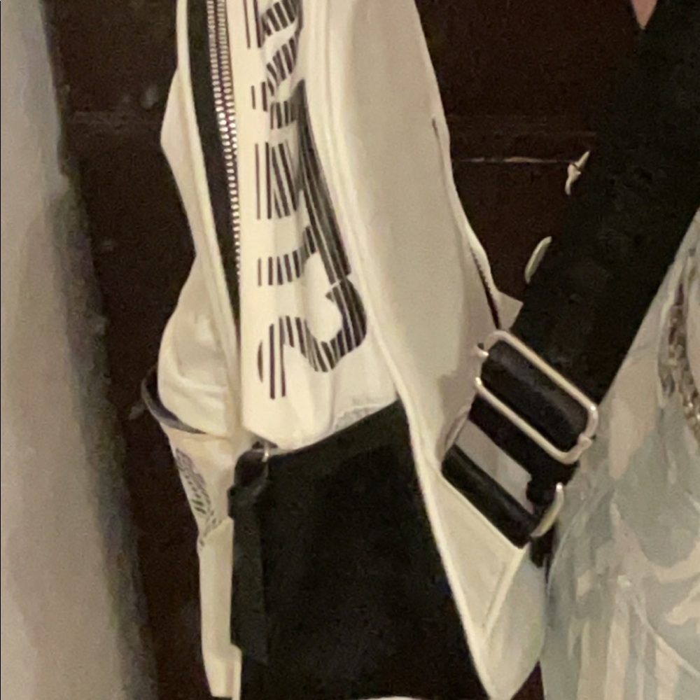 Steve Madden White Backpack - Picture 15 of 15